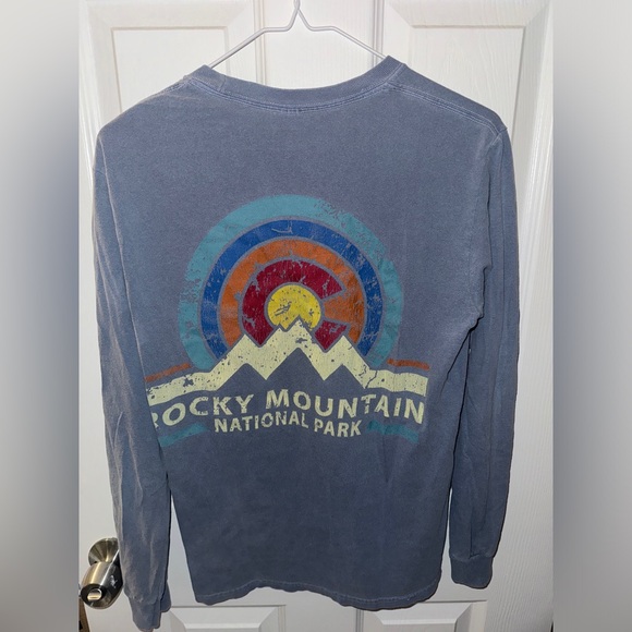 Blue Rocky Mountain National Park Long Sleeve (USED) - Picture 2 of 4